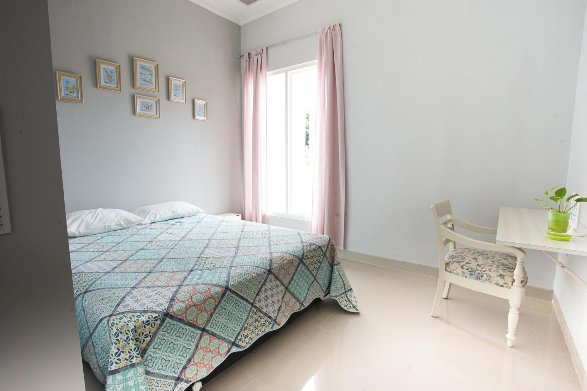Inni Homestay Malang Rum bild